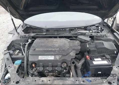 2013 Honda Accord Ex-L V-6 из США, поврежденный, VIN 1HGCT2B88DA011722